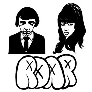 俄罗斯女同三人交
